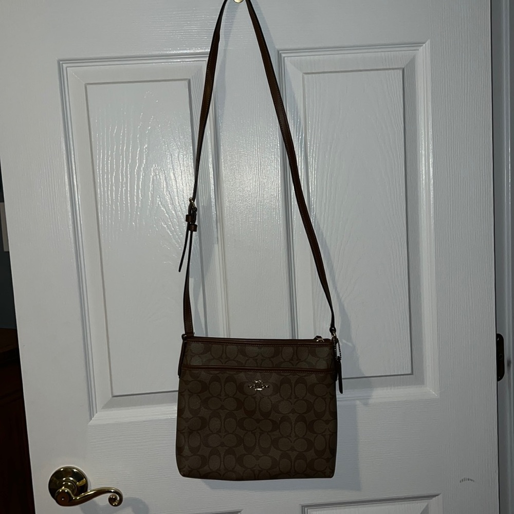 Coach Signature Messenger Bag